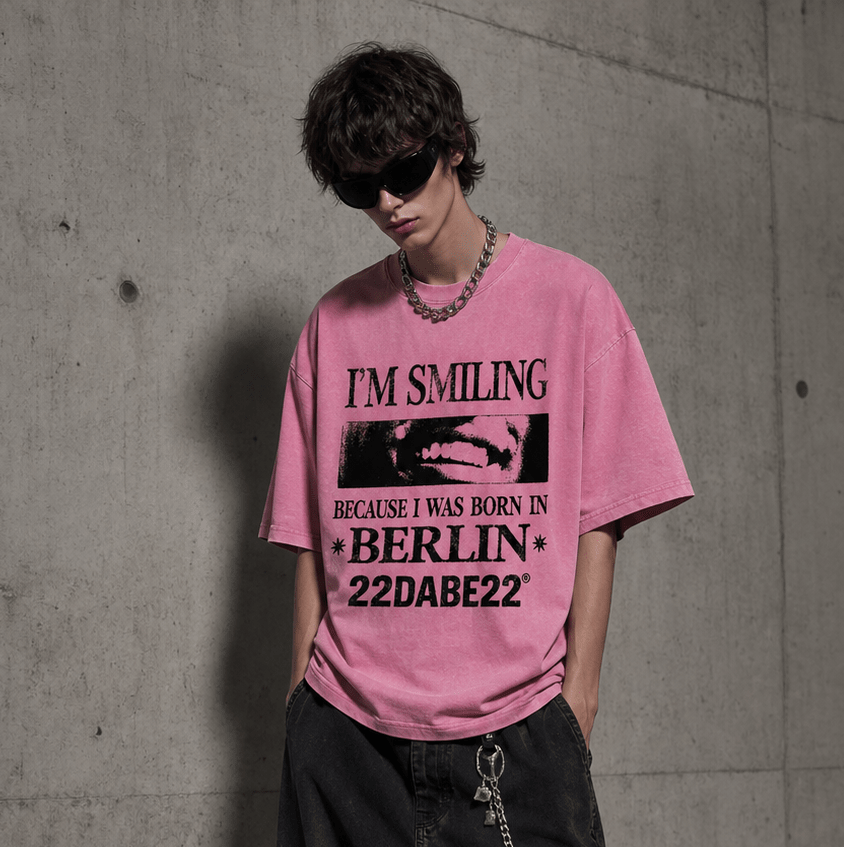 Born in Berlin Smiling T-Shirt – Washed Pink - 22DABE22®