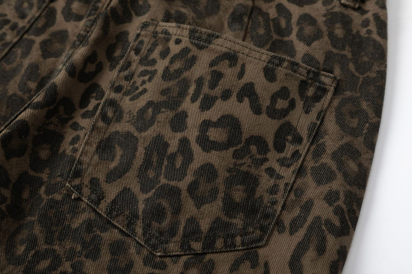 Leo Denim Jeans by 22DABE22® – Stylish streetwear jeans with unique design for modern urban fashion