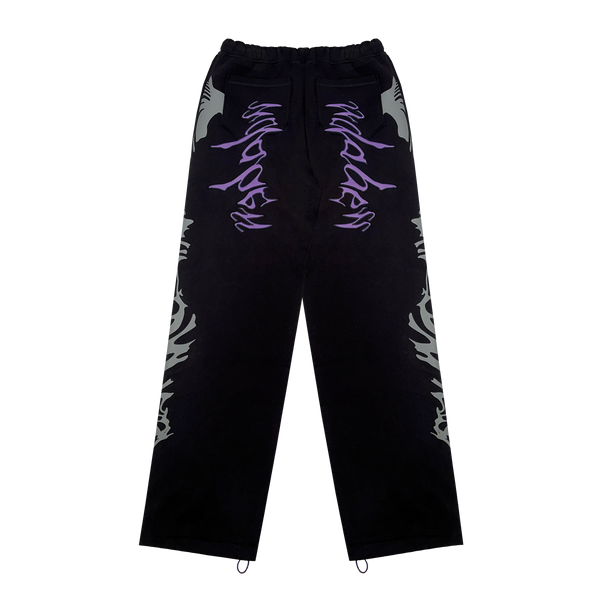 A pair of black and lilac joggers from 22DABE22 with a distressed finish, adjustable waist and leg openings, and oversized unisex fit. Screen prints on both sides and embroidery appliqué at the back pockets add a unique touch to the high-quality blend of 80% cotton and 20% polyester fabric. Pair it with the matching zip jacket for a complete streetwear set.